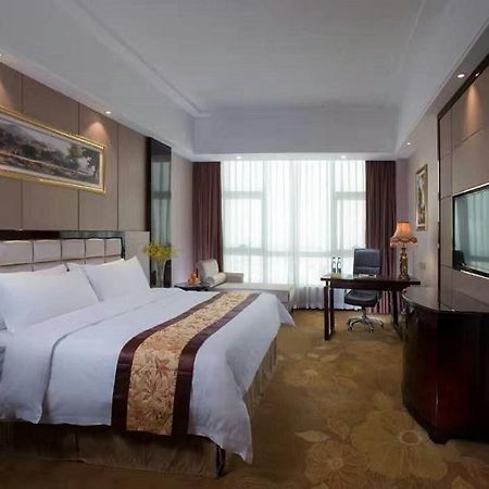 Vienna International Hotel Guangdong Zhongshanbei Station Zhongshan  Buitenkant foto